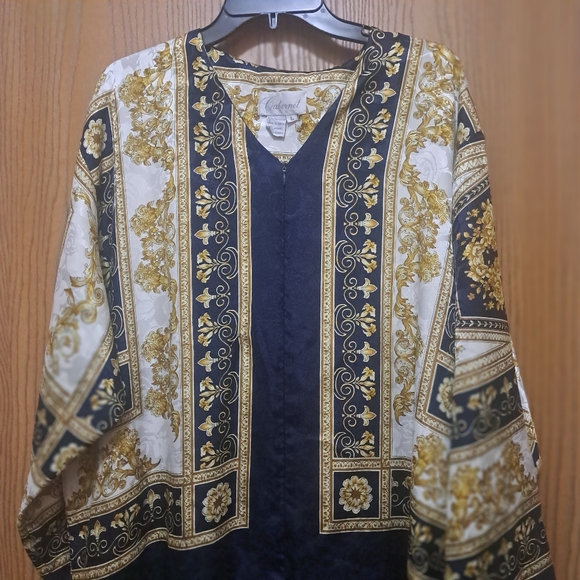 Vintage Cabernet  Baroque Print/ Versace Look ZIP FRONT Caftan  Sz Lg - Picture 2 of 12